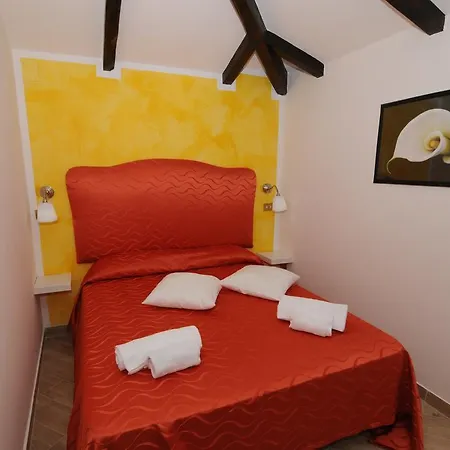 Aparthotel Relais Il Frantoio 2*
